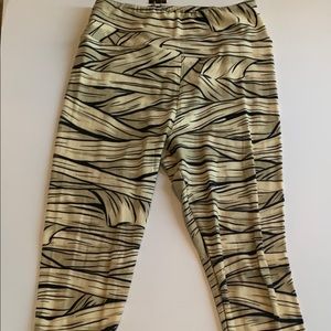 Lularoe mummy Halloween Leggings